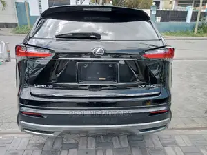 Lexus NX 300h 2016 Black