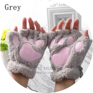 Women Warm Paws Fingerless Gloves - thumbnail 3