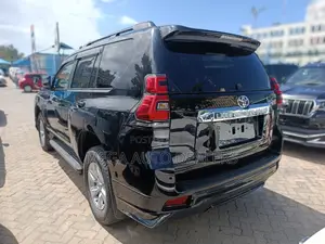 Toyota Land Cruiser Prado 2019 Black