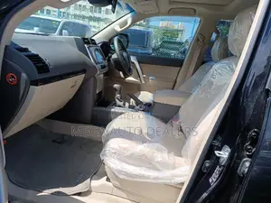 Toyota Land Cruiser Prado 2019 Black