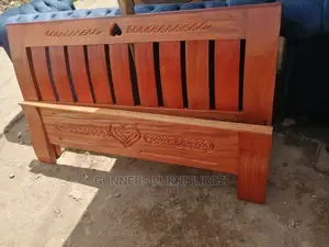 Mahogany Bed 5 by 6.