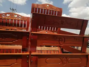 Mahogany Bed 5 by 6.