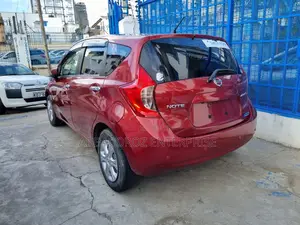 Nissan Note 2015 Red
