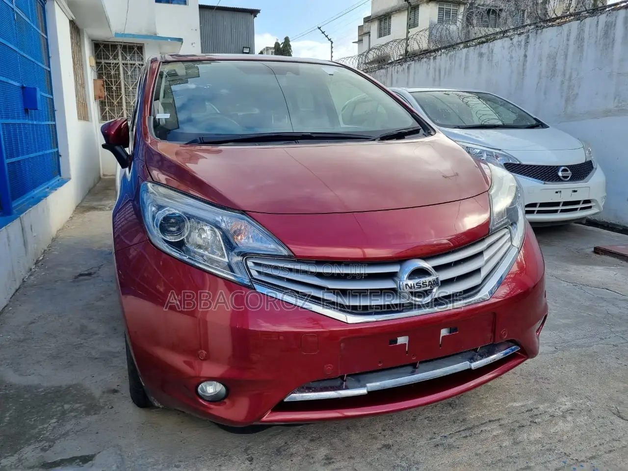 Nissan Note 2015 Red