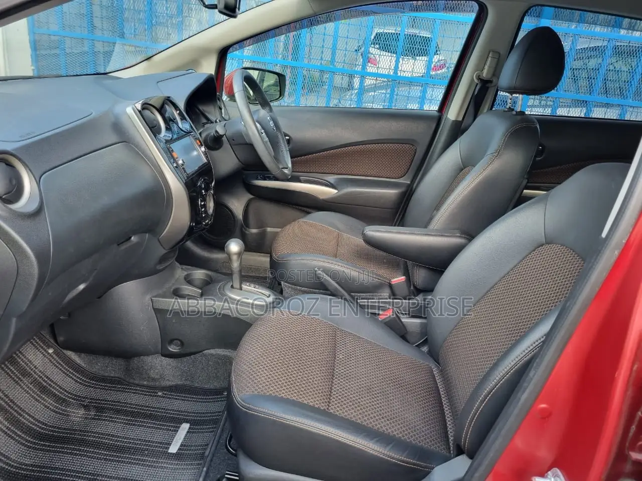 Nissan Note 2015 Red