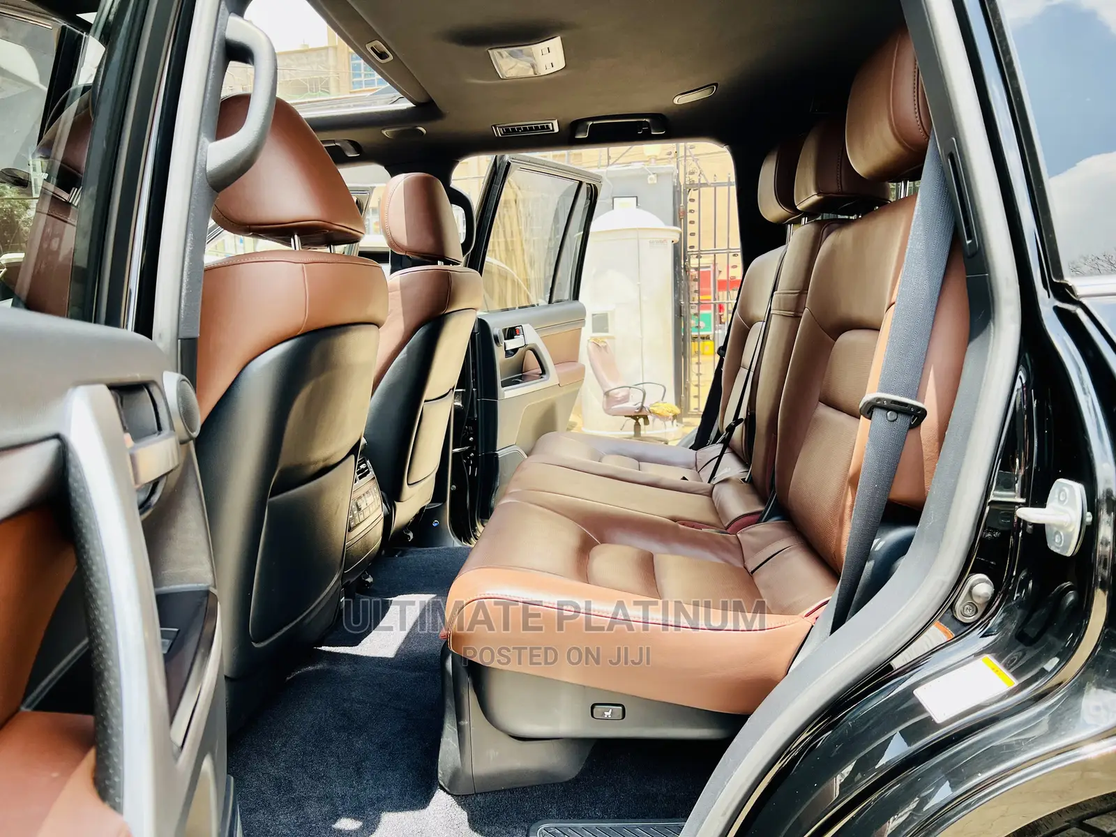 Toyota Land Cruiser 4.6 V8 ZX 2019 Black