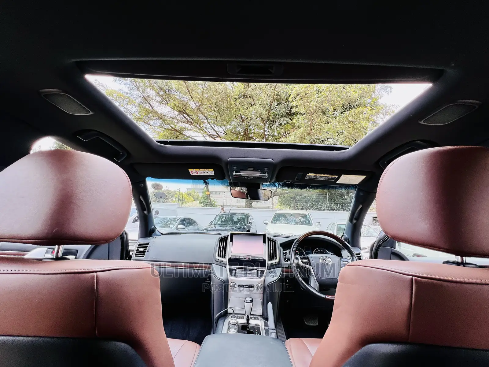 Toyota Land Cruiser 4.6 V8 ZX 2019 Black