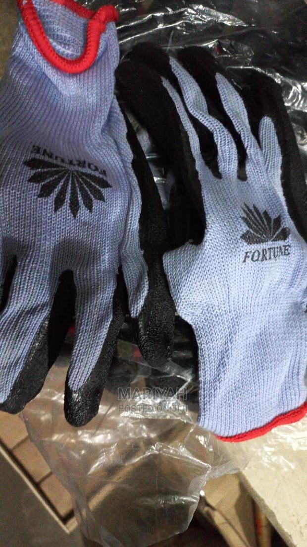 Diamond Grip Gloves - main view