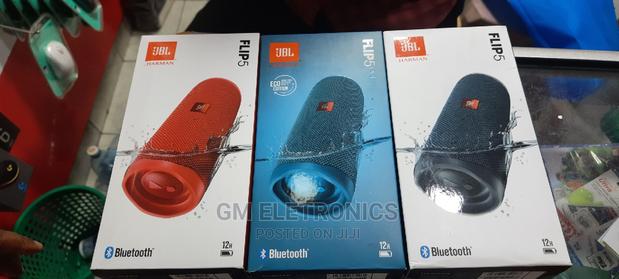 Flip 5 Portable Bluetooth Speaker. - thumbnail 2