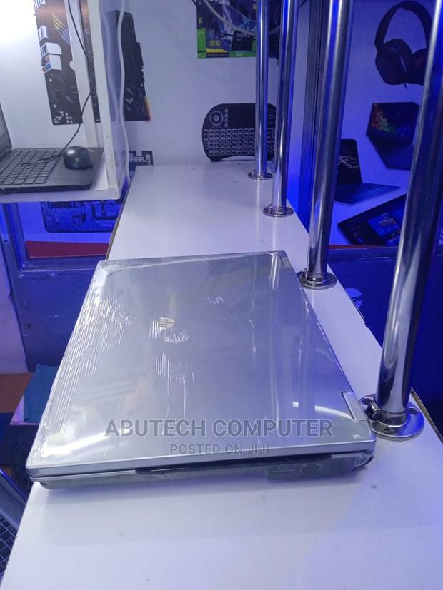 Laptop HP EliteBook 8440P 4GB Intel Core i7 HDD 500GB - thumbnail 2