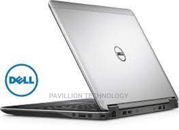 Laptop Dell Latitude E7240 4GB Intel Core I7 SSD 128GB - thumbnail 2