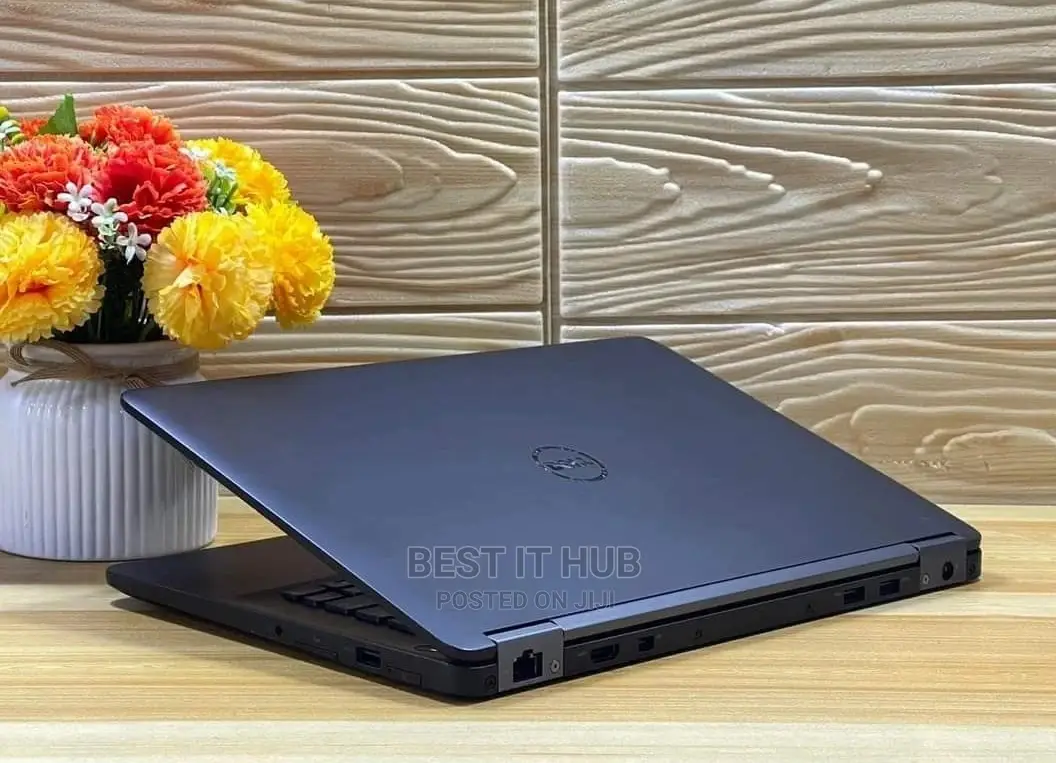 Laptop Dell Latitude 12 E7270 8GB Intel Core i5 SSD 256GB