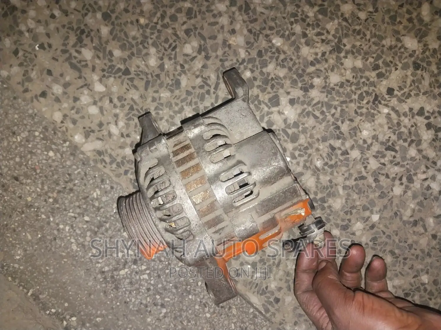 Alternator Nissan Wingroad Y11