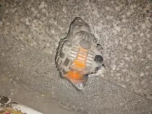 Alternator Nissan Wingroad Y11