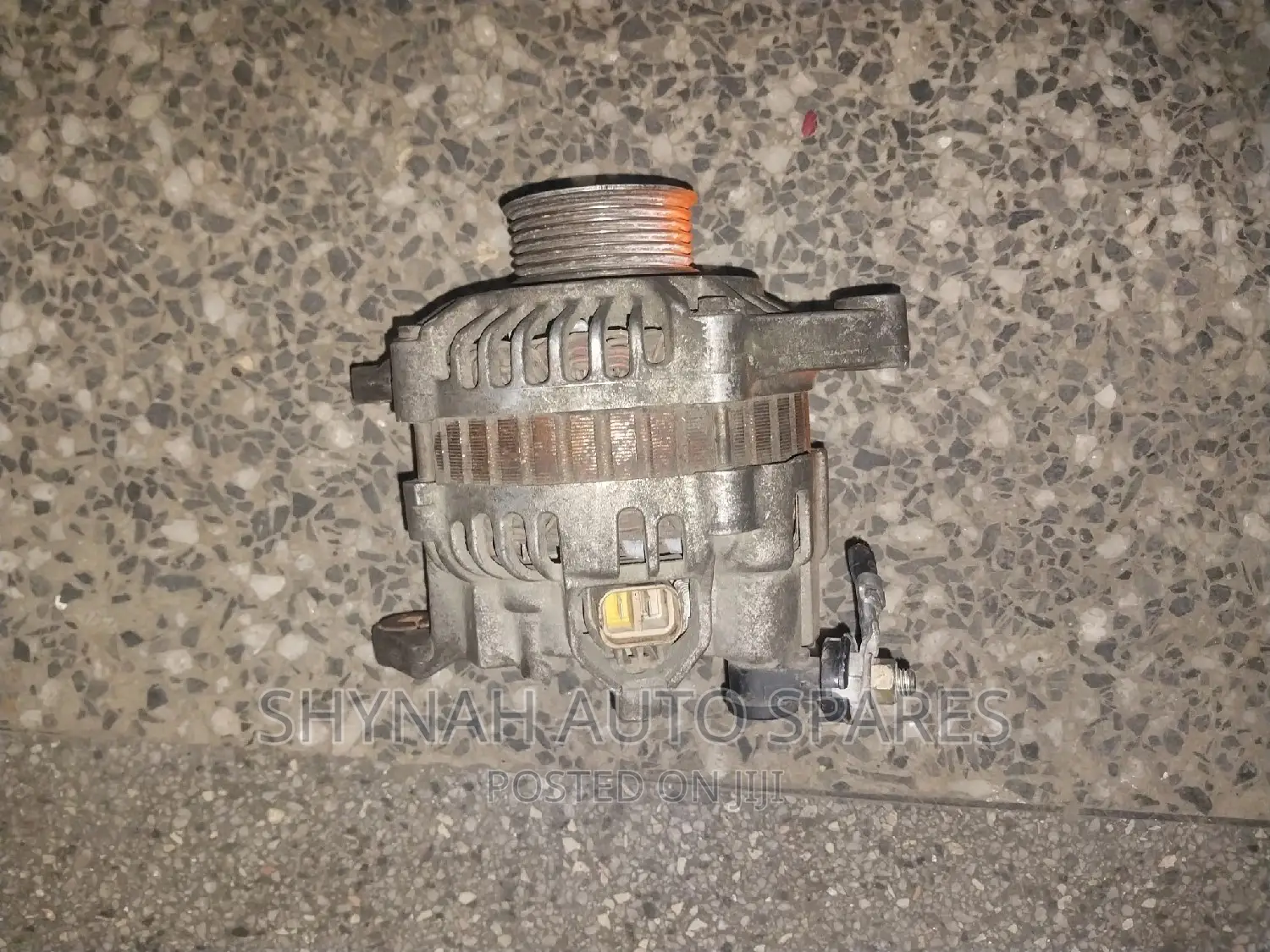 Alternator Nissan Wingroad Y11