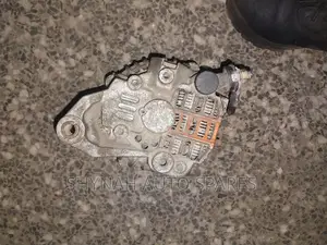 Alternator Nissan Wingroad Y11