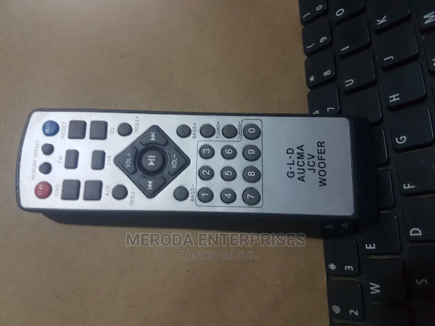 GLD Jcv Woofer Remote Silver