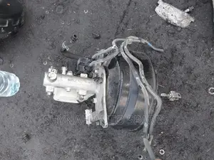 Ford Ranger Pickup Brake Master Cylinder Booster Complete