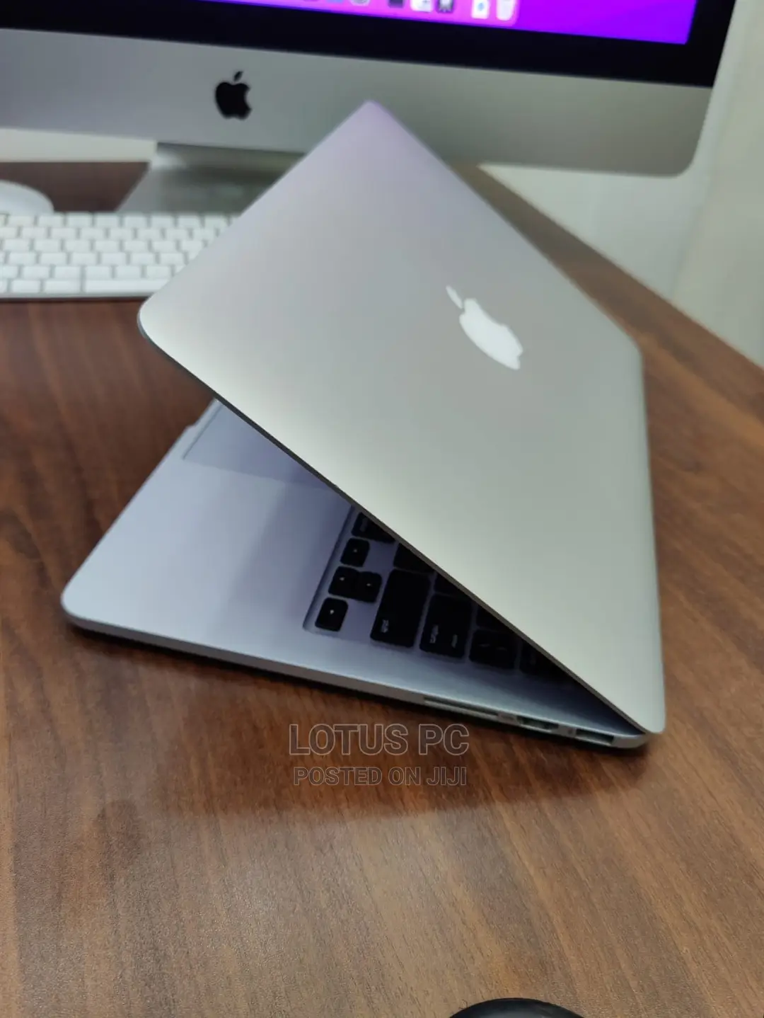 Laptop Apple MacBook Pro 2015 8GB Intel Core I5 SSD 256GB