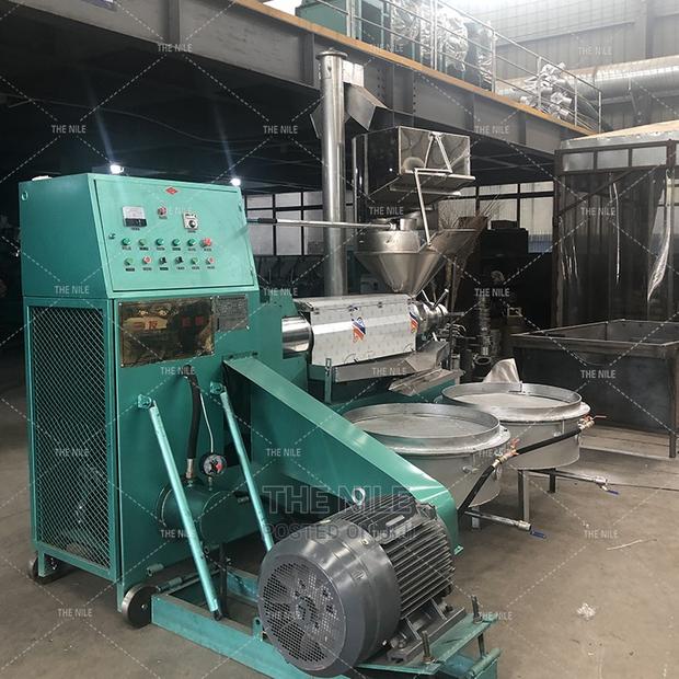 Commercial Peanut Rapeseed Sunflower Oil Pressing Equipment