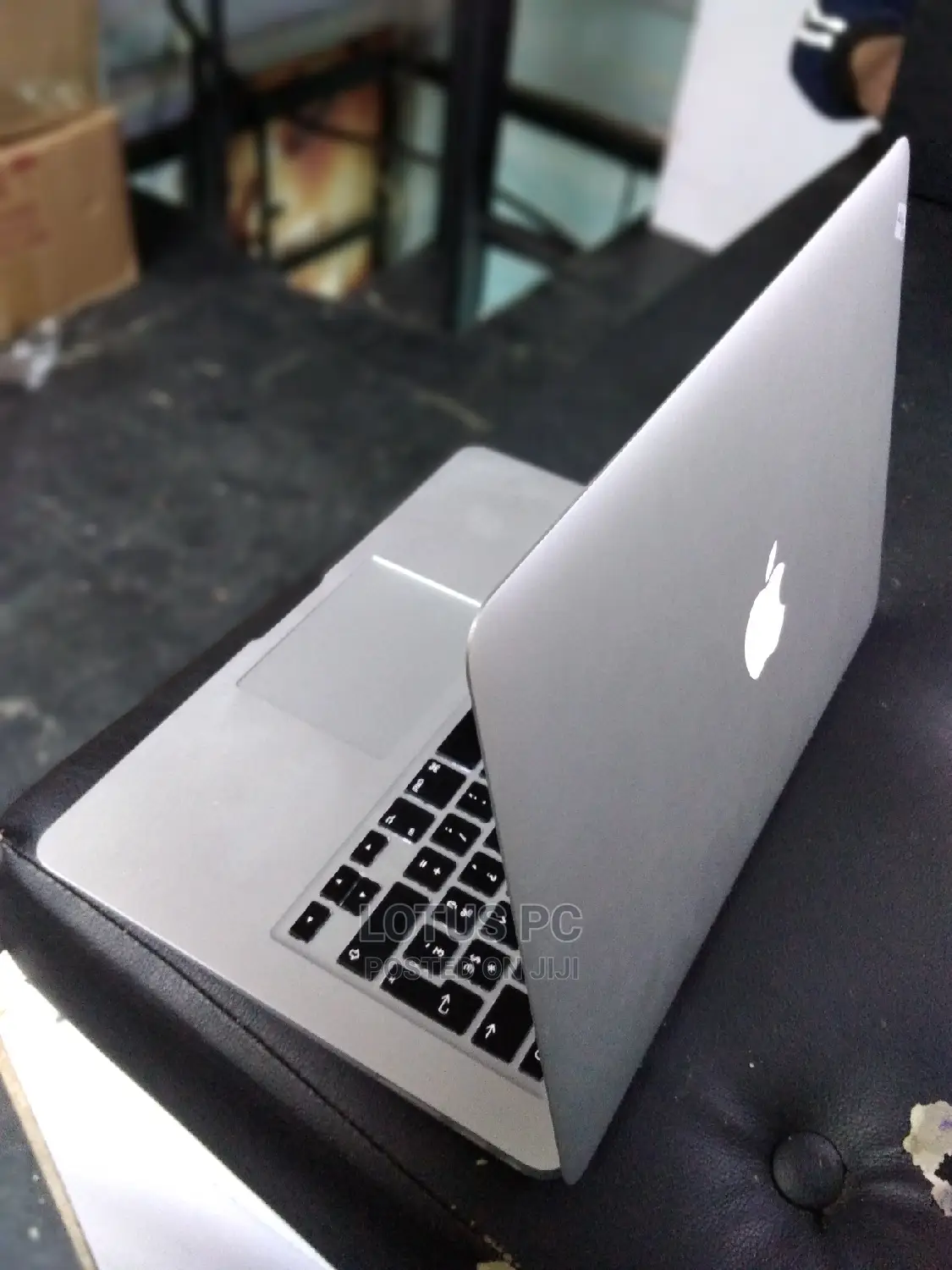 Laptop Apple MacBook 2017 8GB Intel Core I5 SSD 256GB