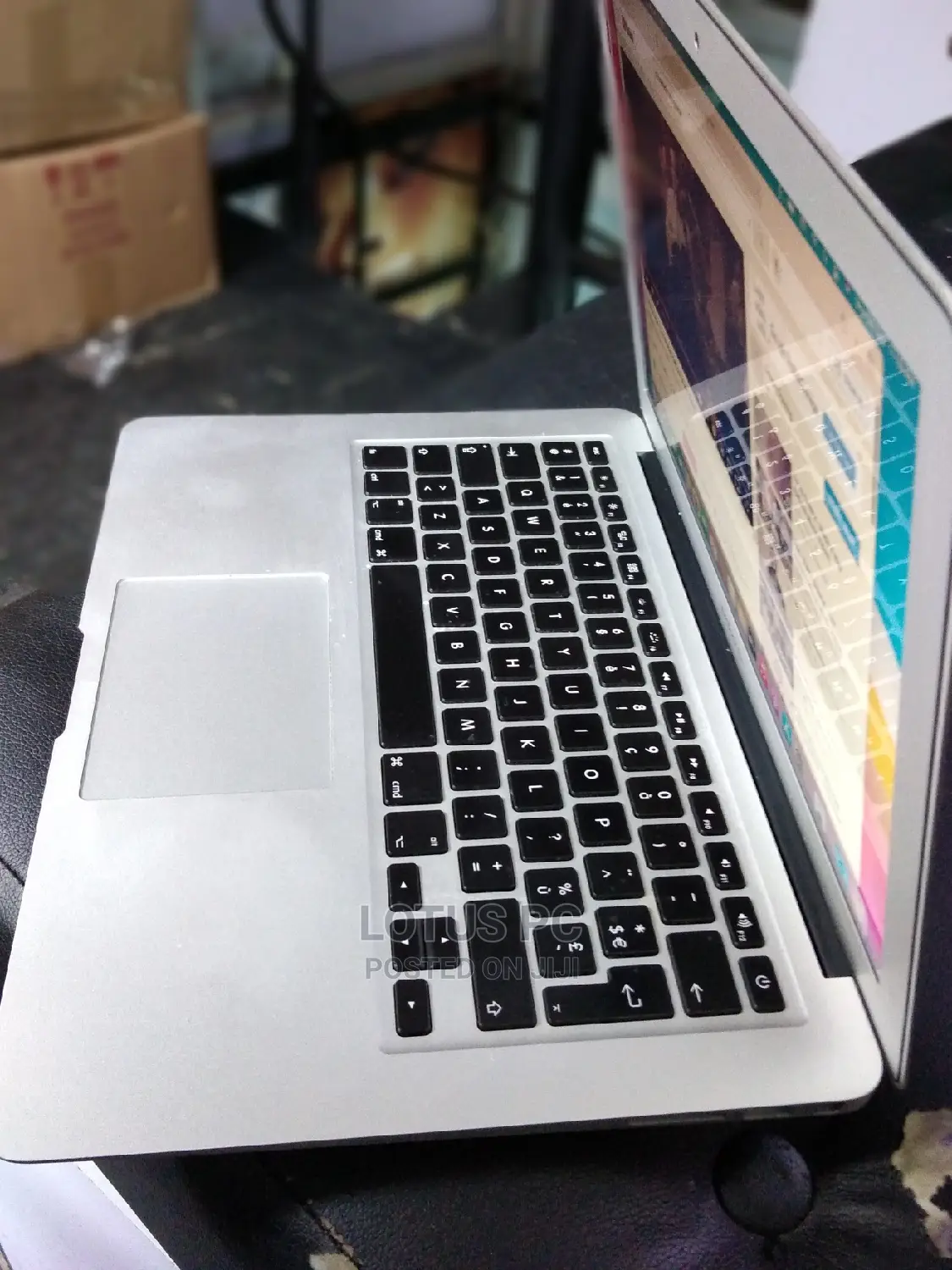 Laptop Apple MacBook 2017 8GB Intel Core I5 SSD 256GB