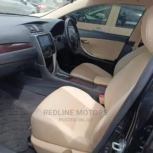 Toyota Premio 2017 Black