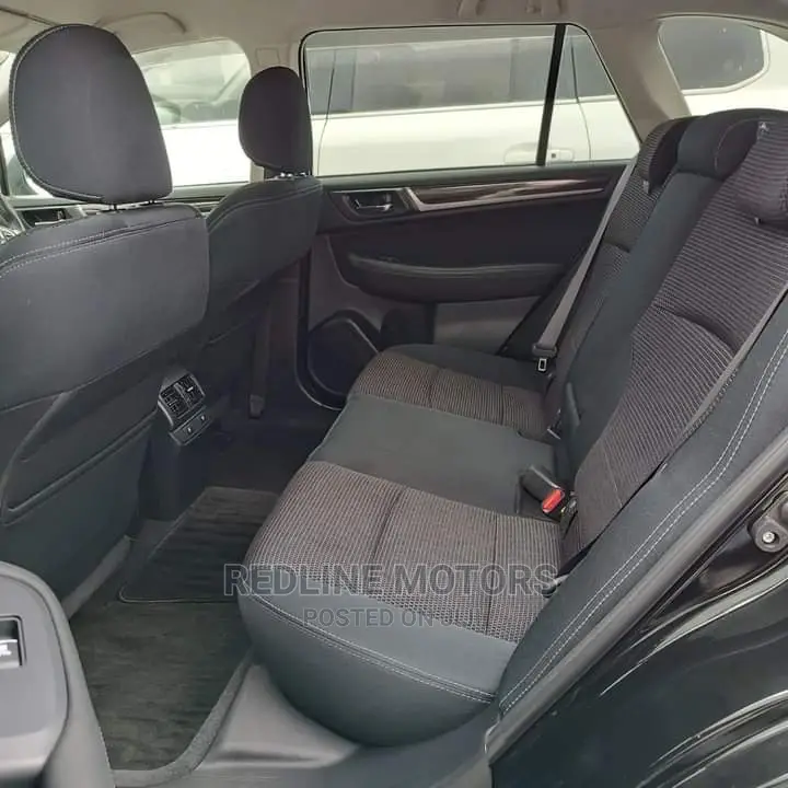 Subaru Outback 2016 Matt Black