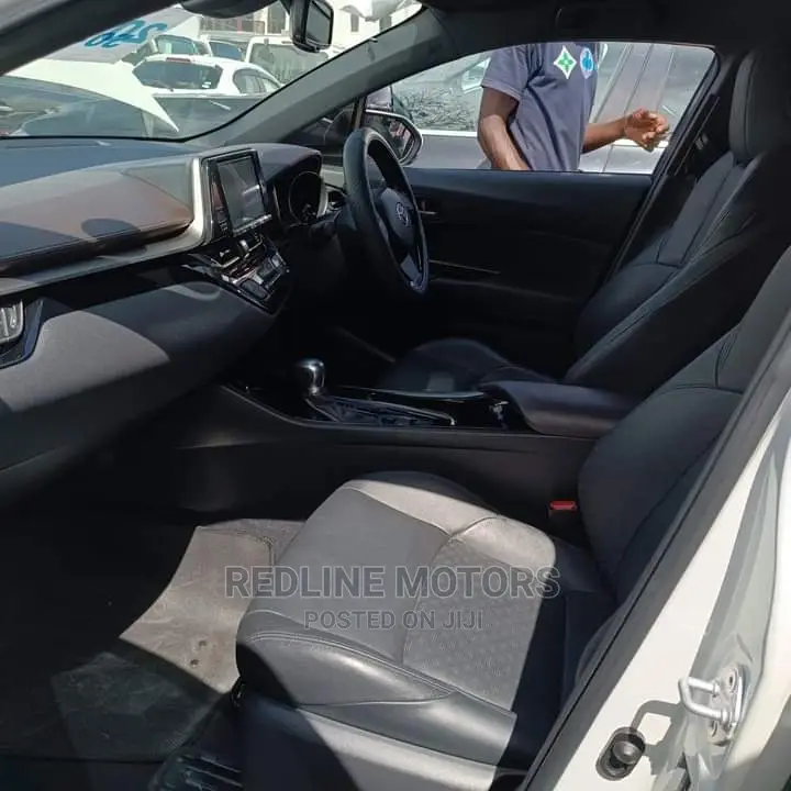 Toyota C-Hr 2017 White