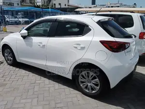 Mazda Demio 2016 White