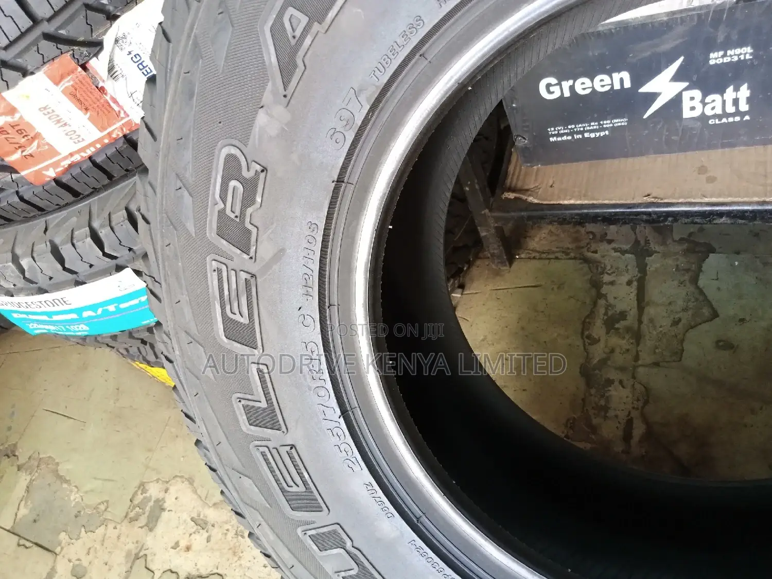 255/70r15 Bridgestone Dueler All-Terrain