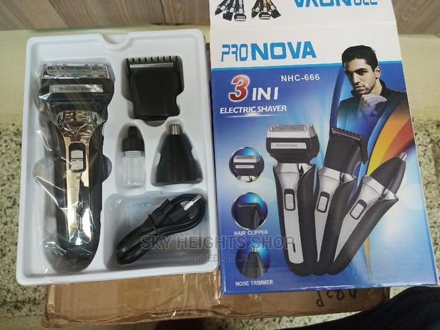 High Quality Electric Rechargeable Shaver for Smooth Shaving