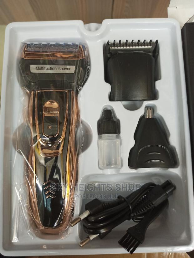 New Rechargeable Electric Shaver Trimmer Personal Care Set - thumbnail 3