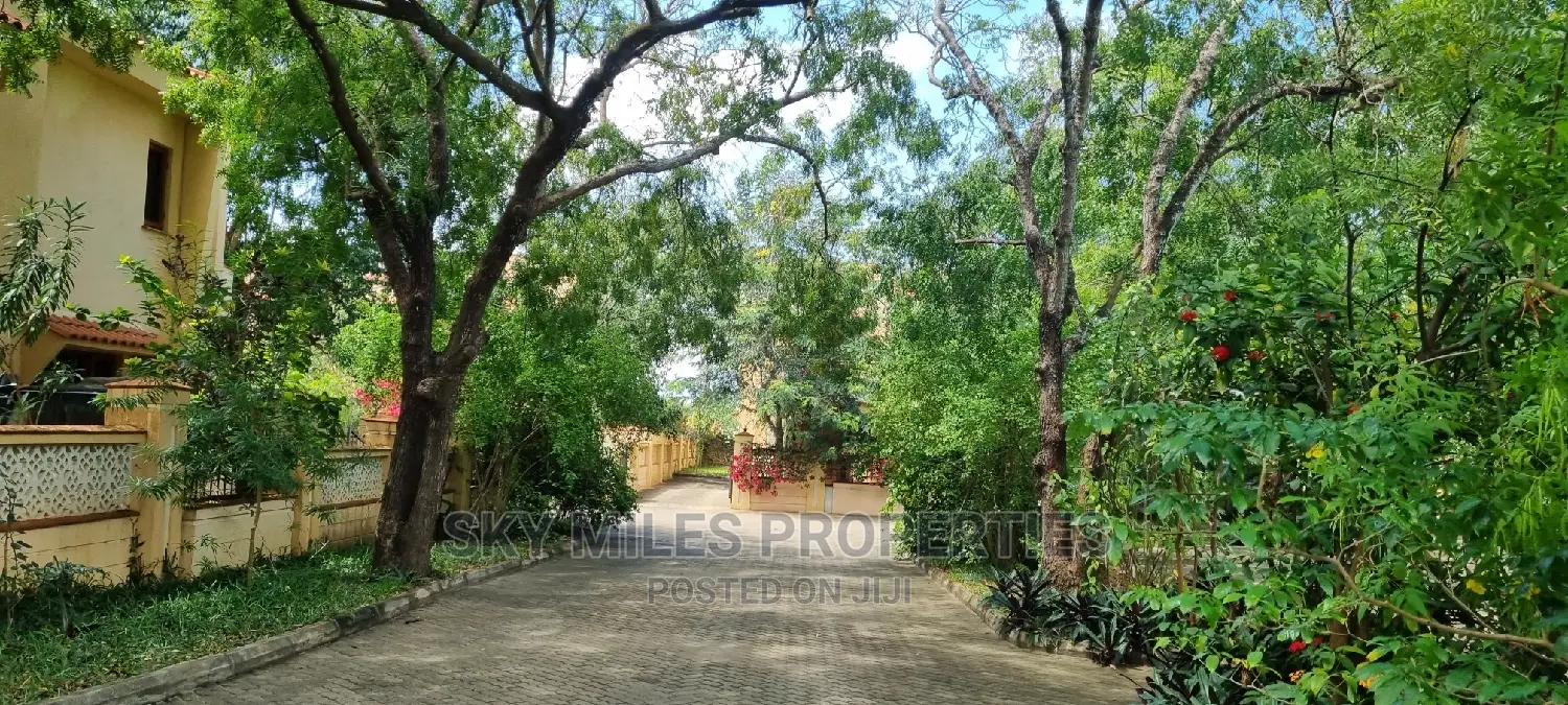 Estate on Sale Located at Serena the Ocean