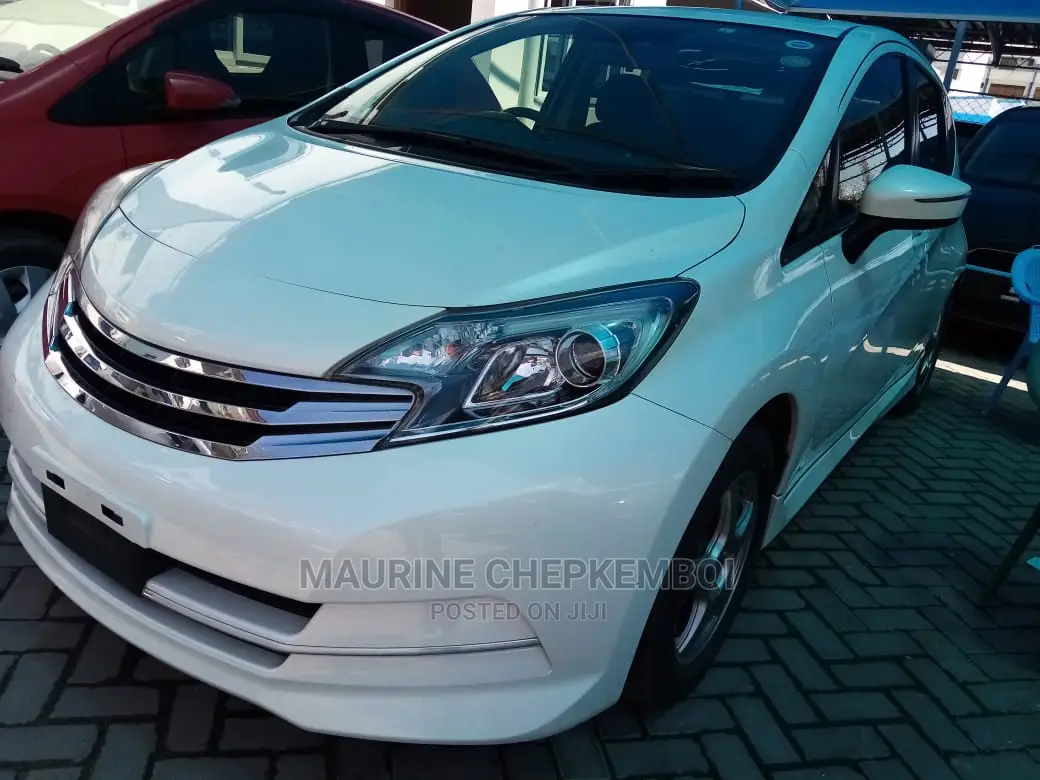 Nissan Note 2016 White