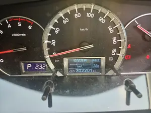 Toyota HiAce 2015 Orange