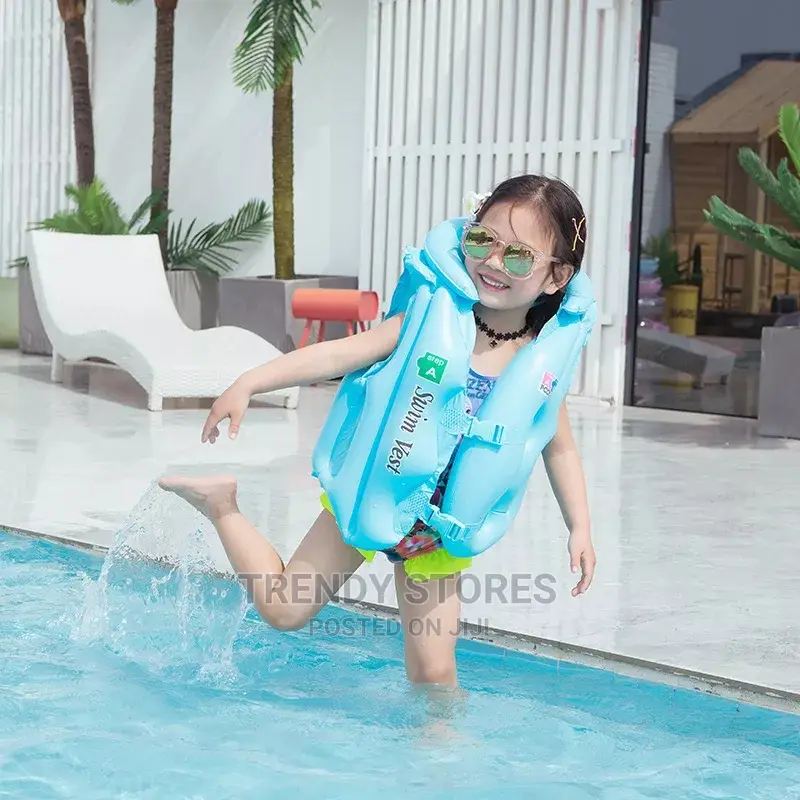 Swimming Jacket/Inflatable Vest