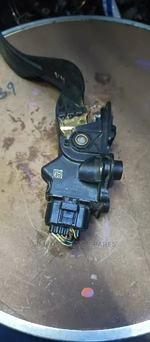 Throttle Accelerator Pedal for Mitsubishi Outlander 2009