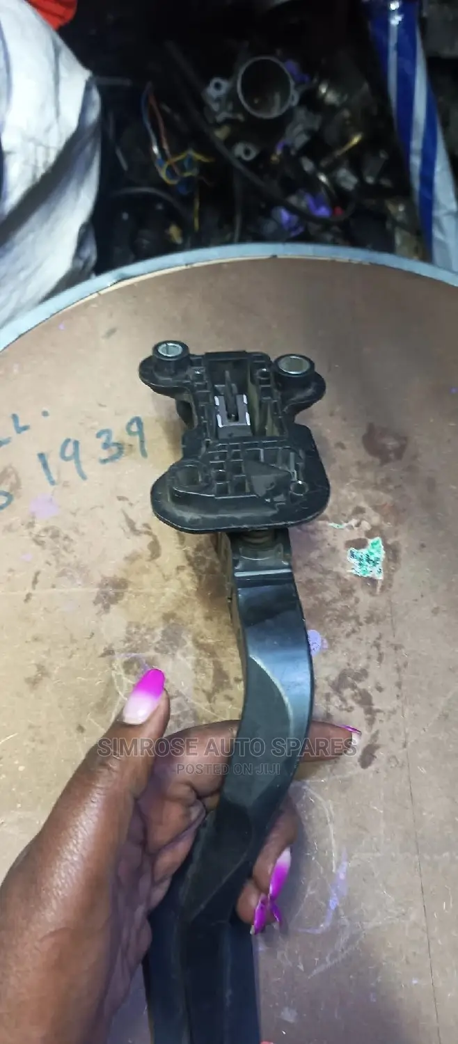 Throttle Accelerator Pedal for Mitsubishi Outlander 2009