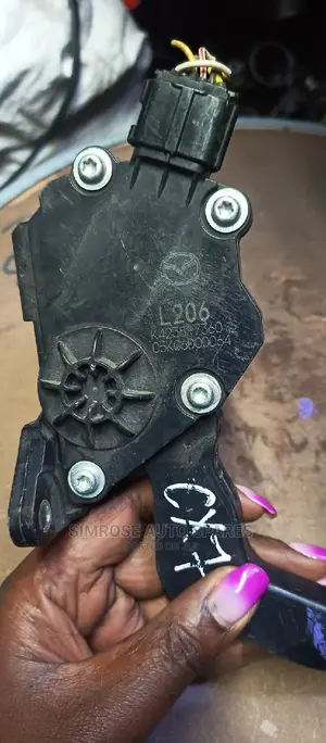 Mazda 7 Throttle Pedal Accelerator