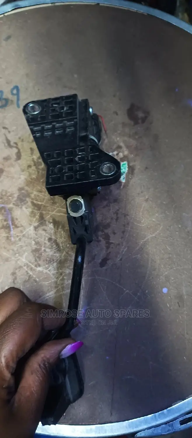 Pedal Sensor for Toyota Vitz 2011