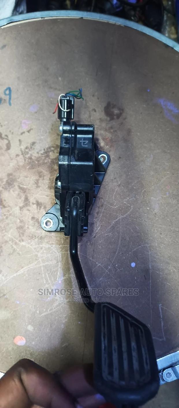 Pedal Sensor for Toyota Vitz 2011 - thumbnail 2