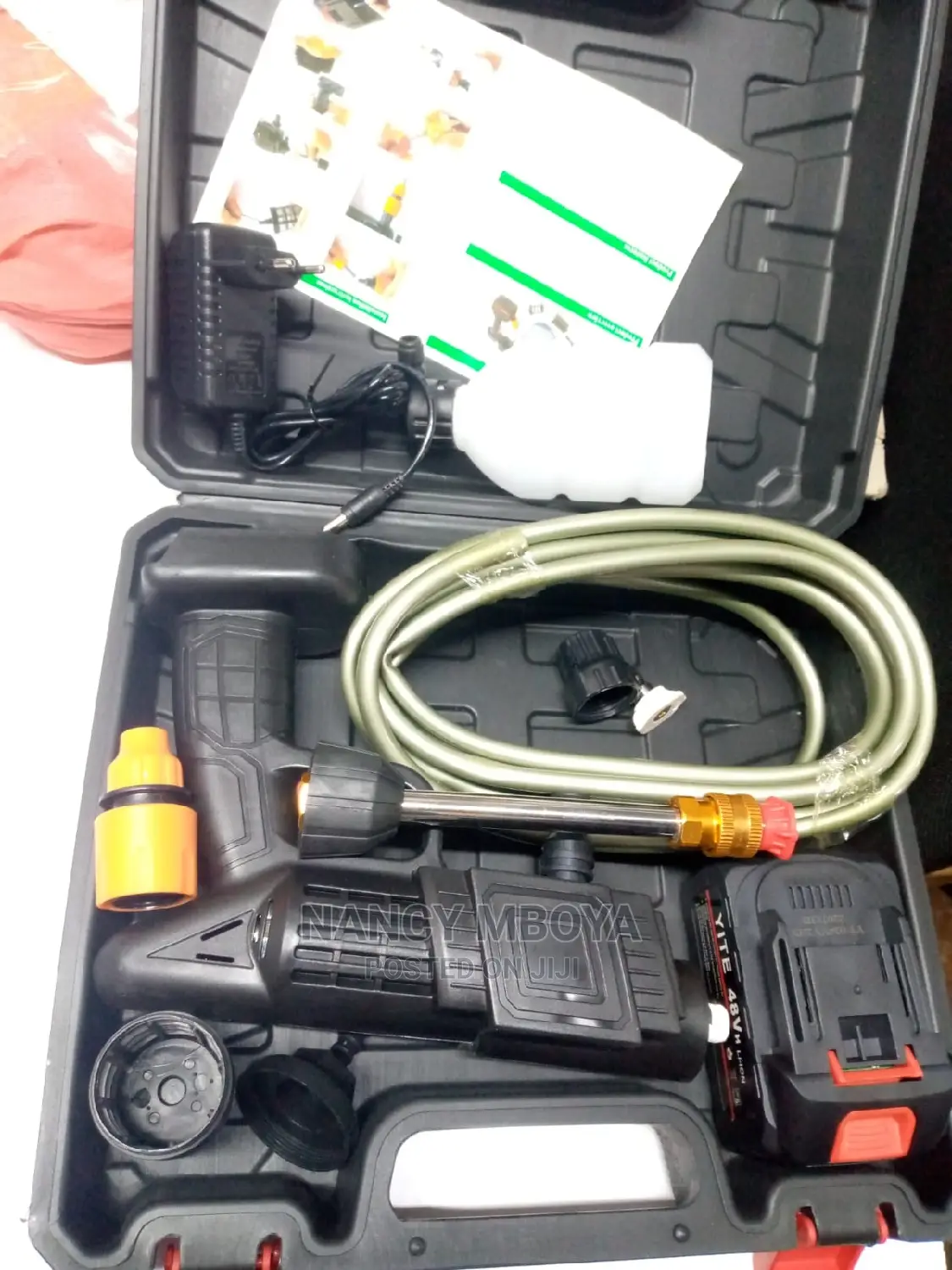 Car Washing Machine Pressure Gun With Two Batteries