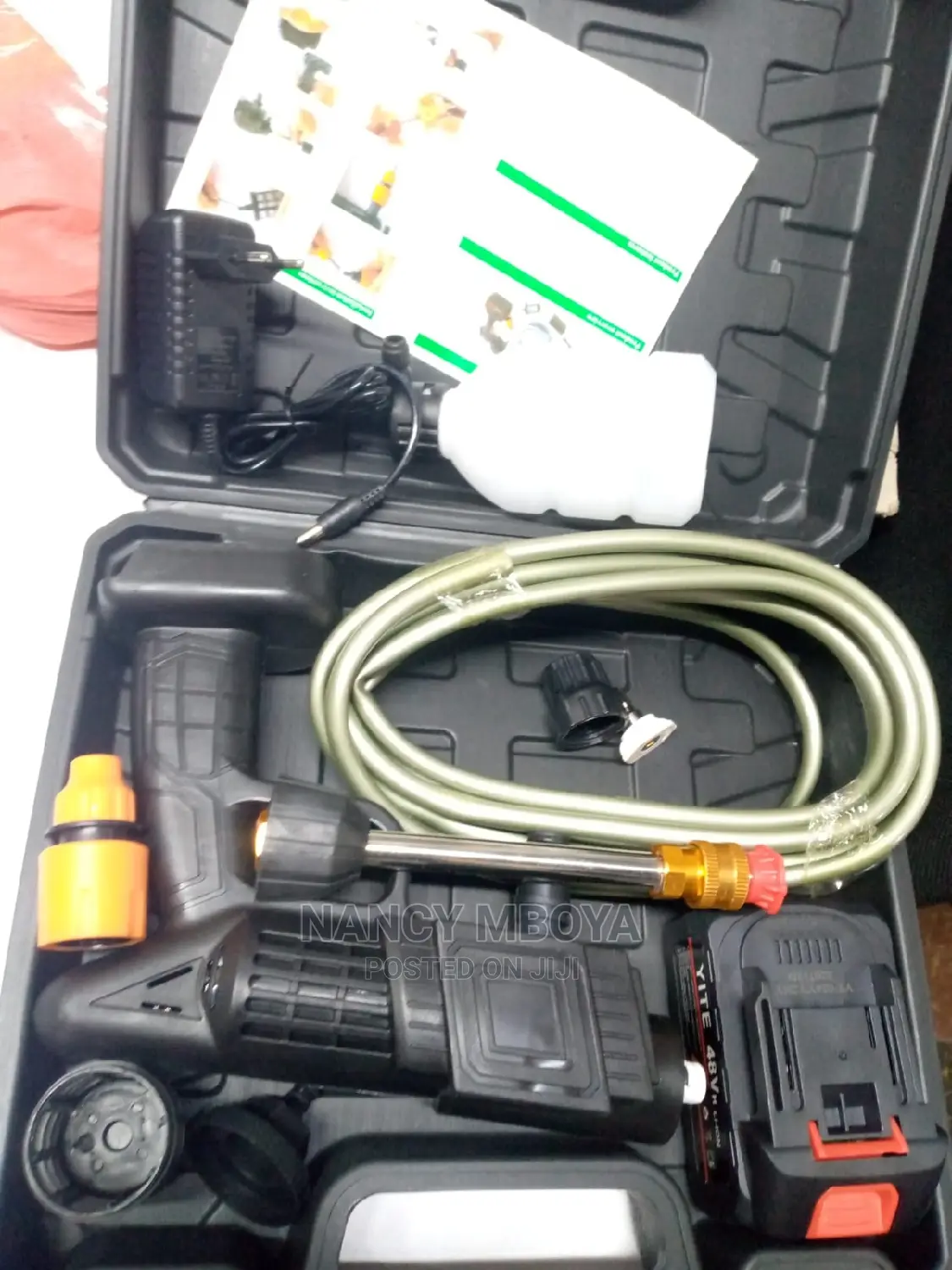 Car Washing Machine Pressure Gun With Two Batteries