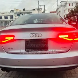 Audi A4 2016 Silver