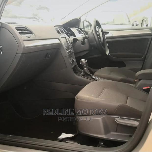 Volkswagen Golf Variant 2016 Silver - thumbnail 4