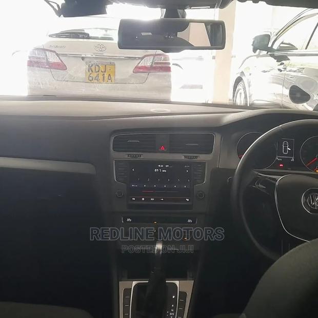 Volkswagen Golf Variant 2016 Silver - thumbnail 3