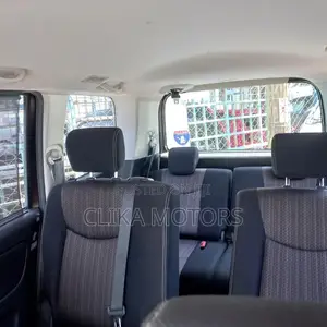 Nissan Serena 2017 Brown
