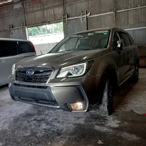 Subaru Forester 2016 Gray