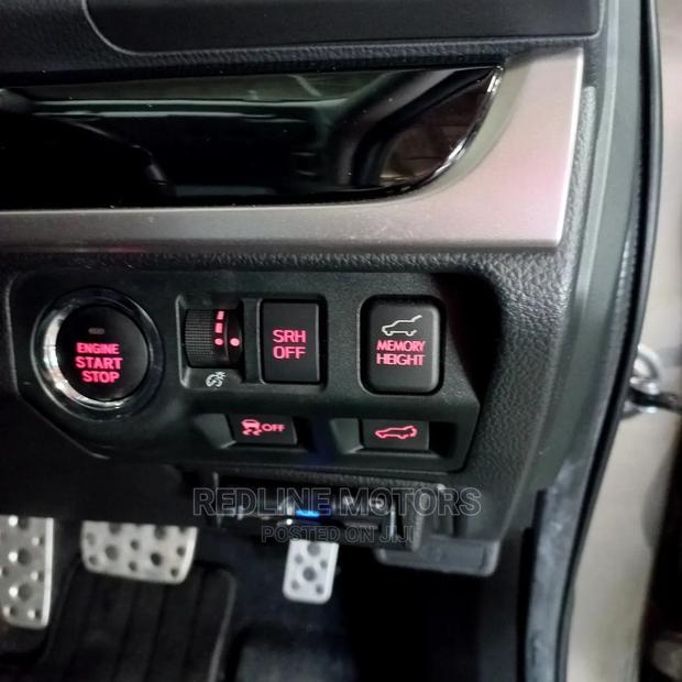 Subaru Forester 2016 Gray - thumbnail 3